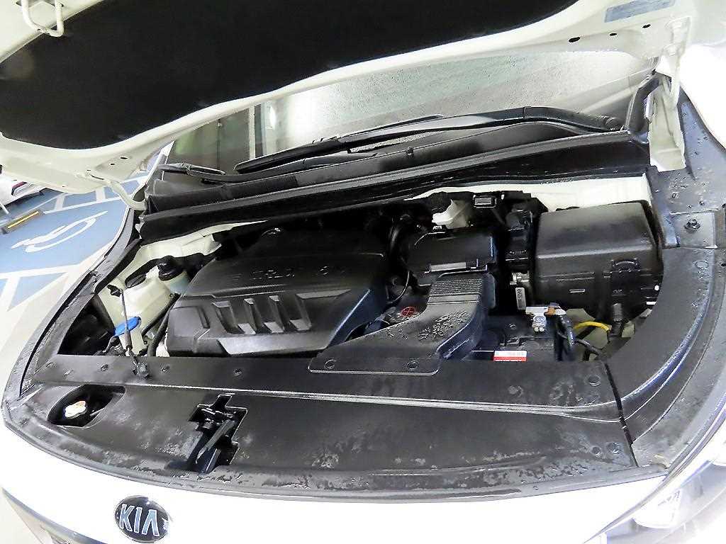 KIA Carnival 2019 Blanco - Importación desde Corea - HF Imports Iquique - Foto 19