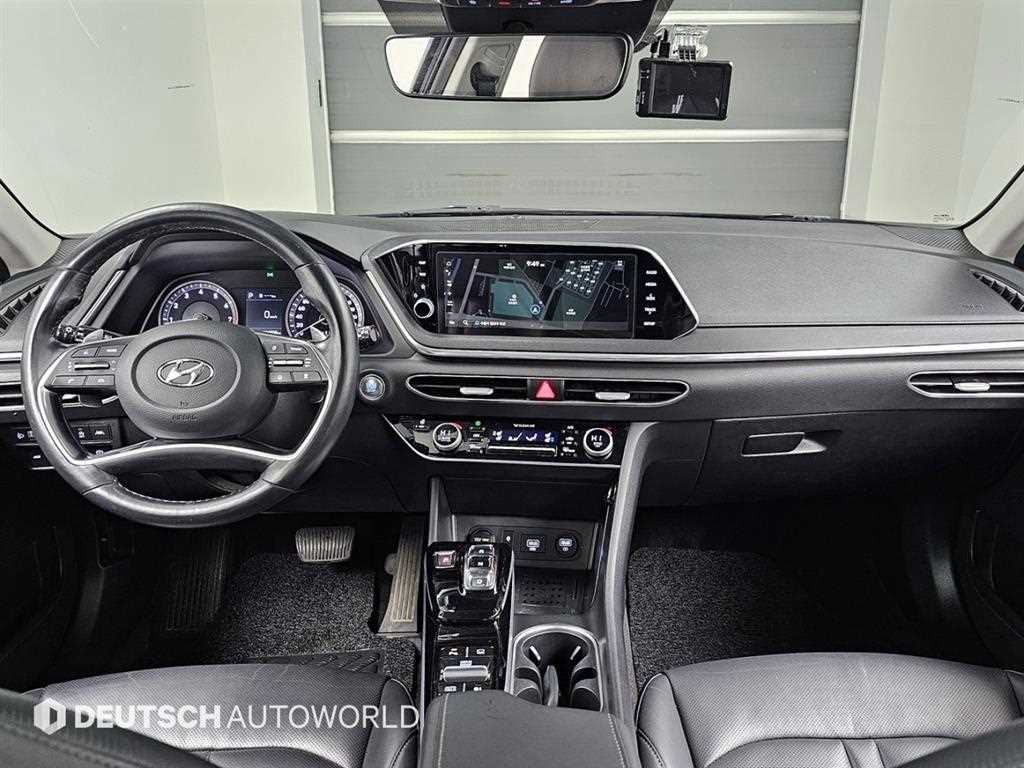 HYUNDAI Sonata - Vista 7