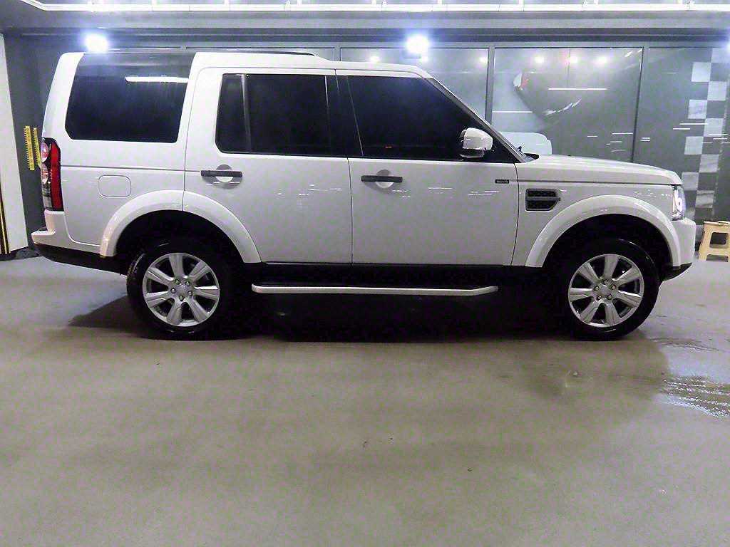 Land Rover Discovery - Vista 3