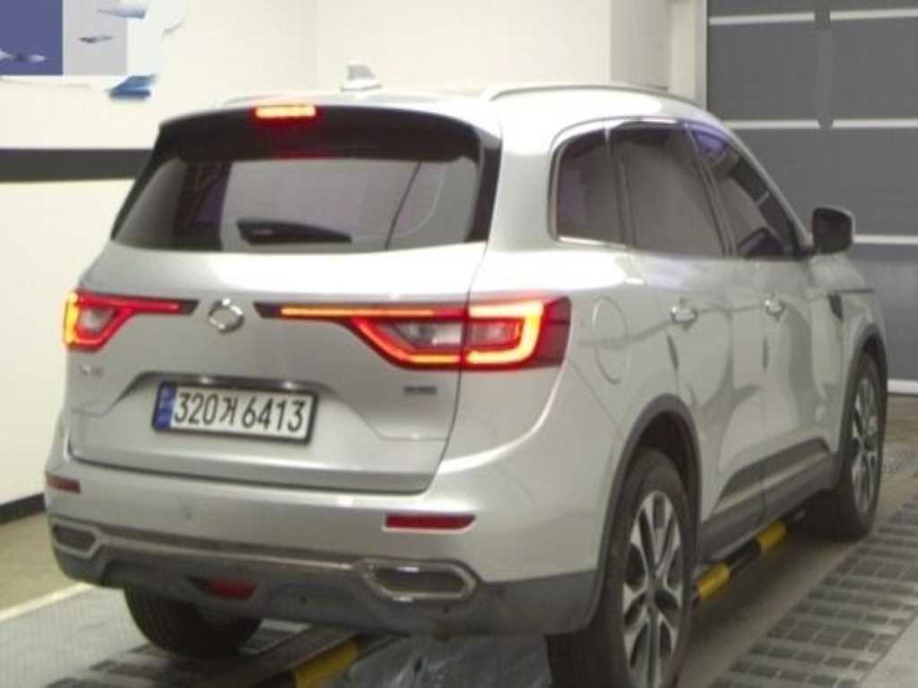 SAMSUNG QM6 - Vista 3