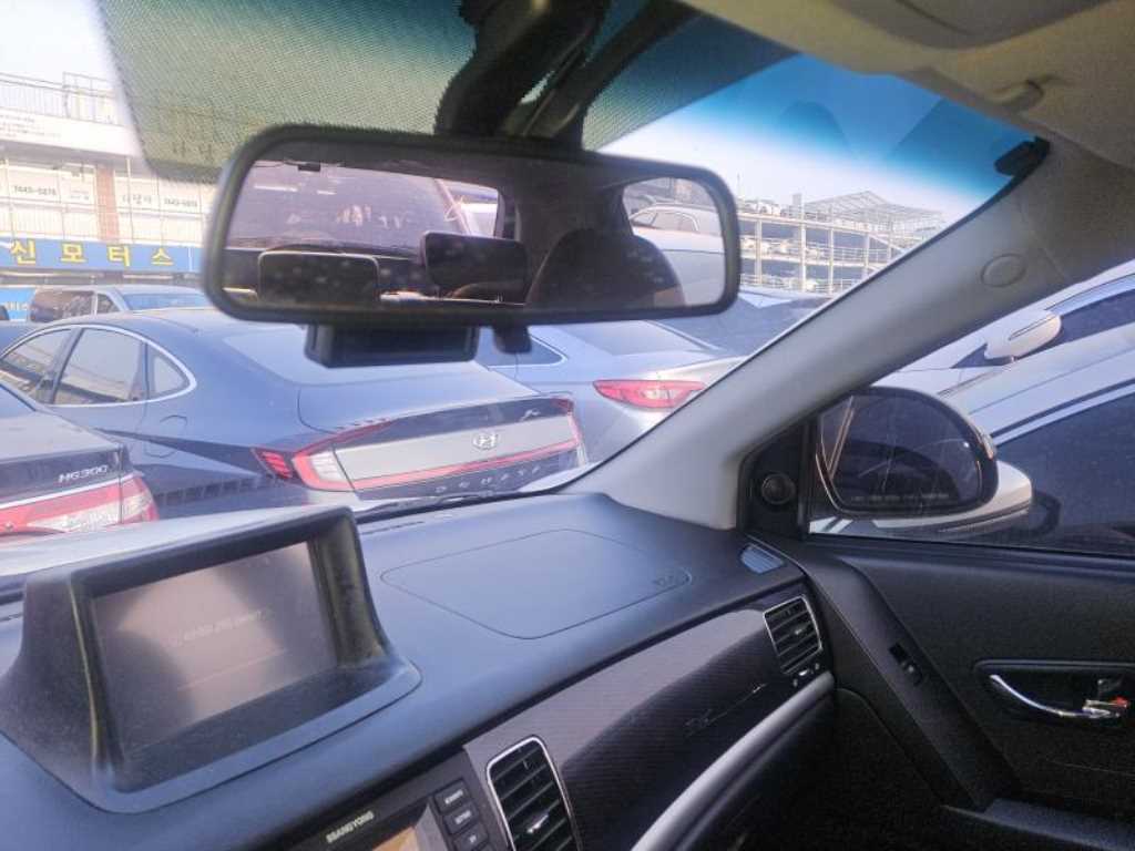 Ssangyong Korando - Vista 6