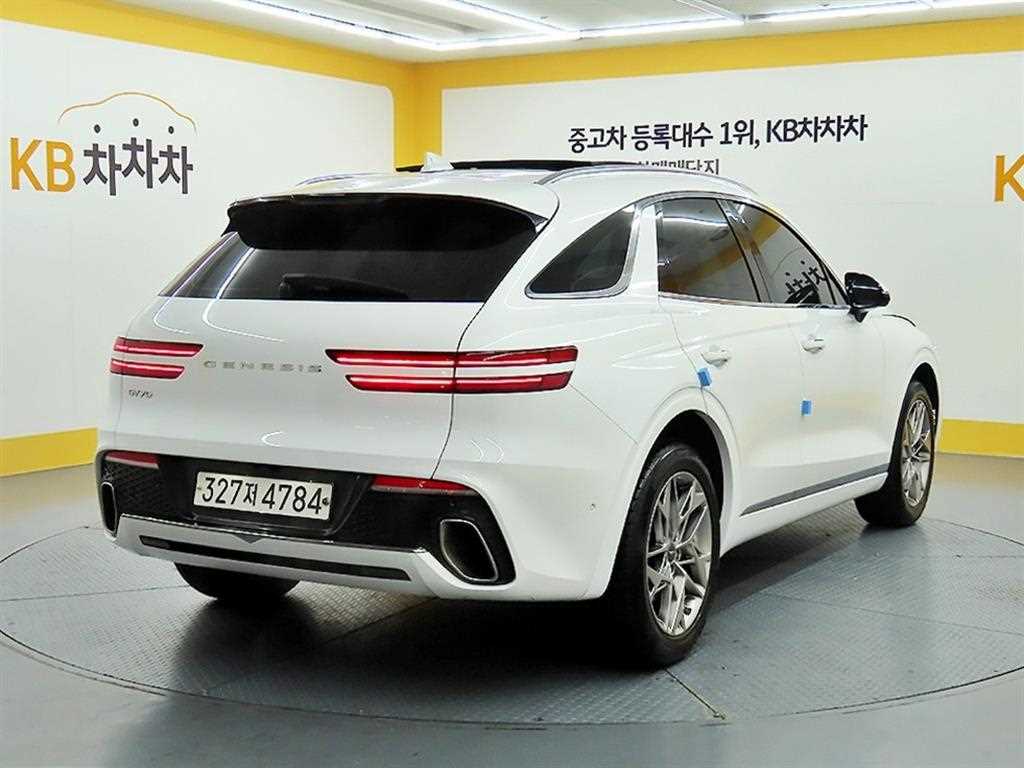 Genesis GV70 - Vista 4