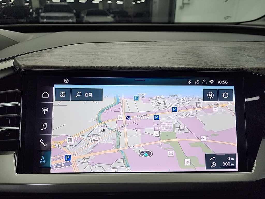 Audi Q4 2025 Negro - Importación desde Corea - HF Imports Iquique - Foto 15