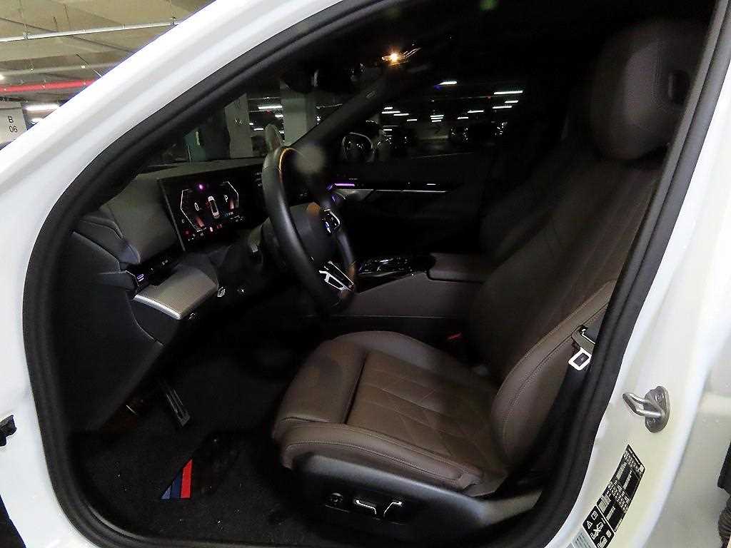 BMW 5 Series - Vista 6