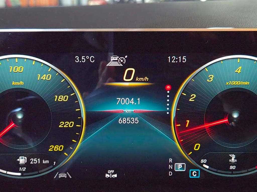 Mercedes Benz GLA Class 2020 Blanco - Importación desde Corea - HF Imports Iquique - Foto 13