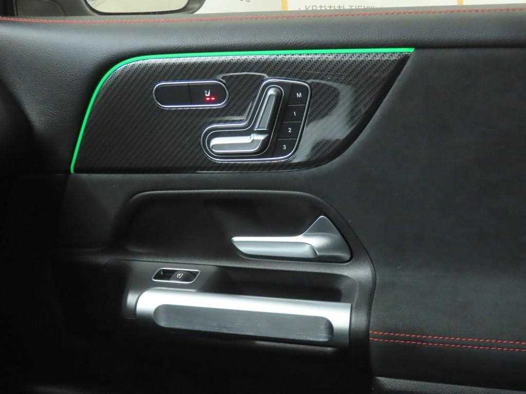 Mercedes Benz GLB Class 2021 Blanco - Importación desde Corea - HF Imports Iquique - Foto 15