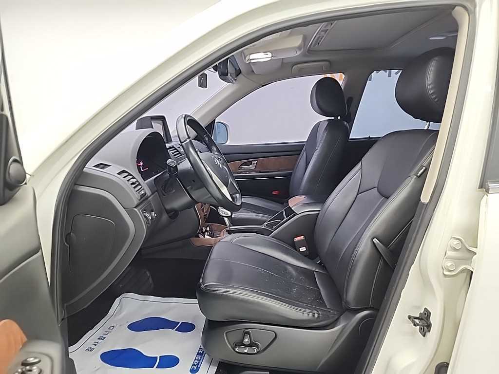 Ssangyong Rexton - Vista 11