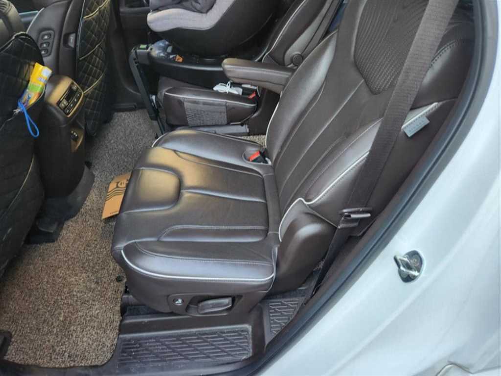 HYUNDAI Palisade - Vista 3