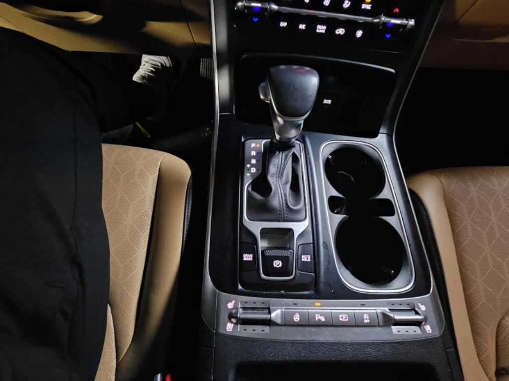 KIA Carnival 2023 Negro - Importación desde Corea - HF Imports Iquique - Foto 15