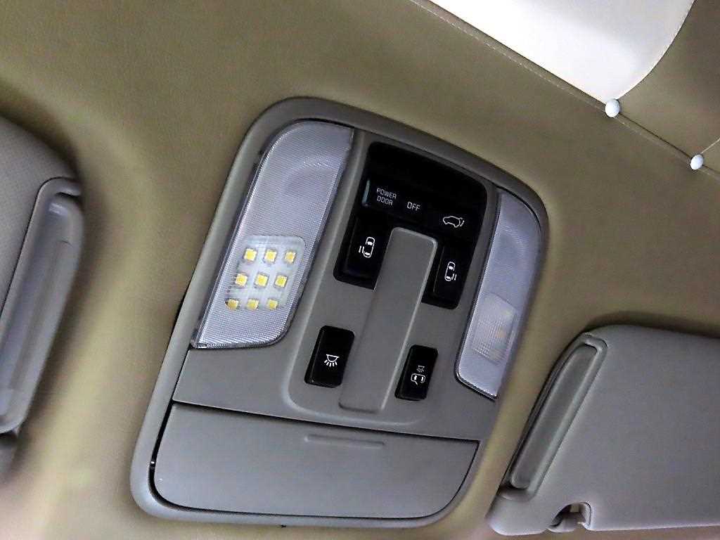 KIA Carnival 2015 Gris - Importación desde Corea - HF Imports Iquique - Foto 15