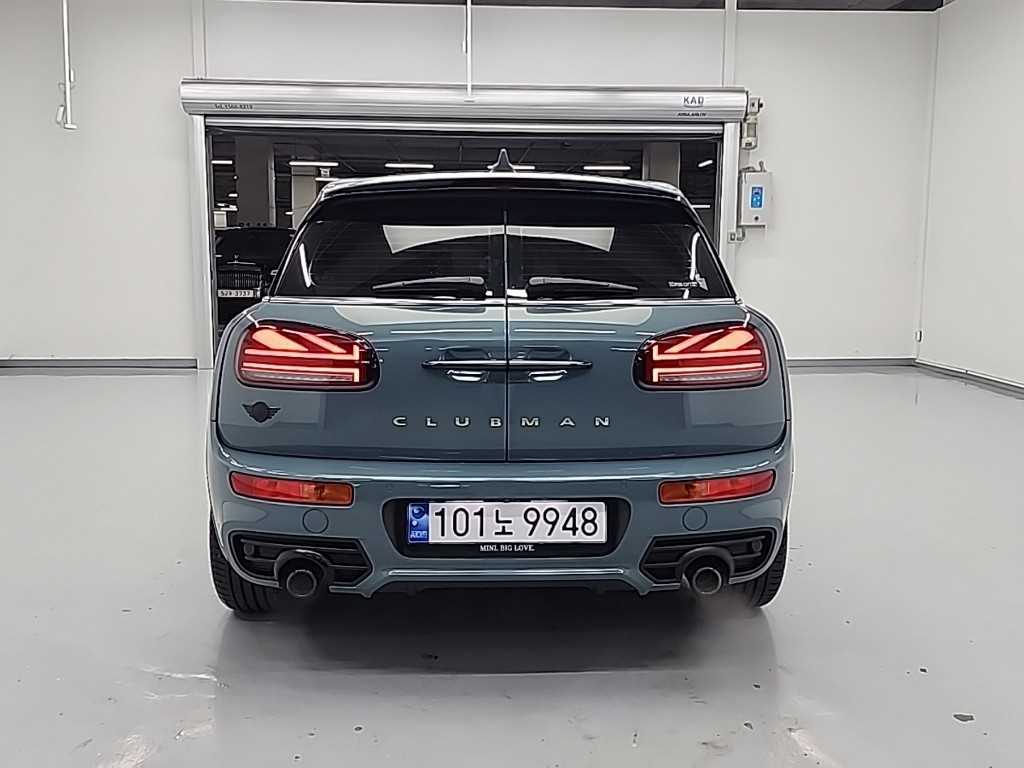Mini Clubman - Vista 4