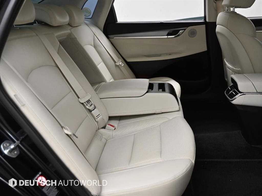 HYUNDAI Grandeur - Vista 12