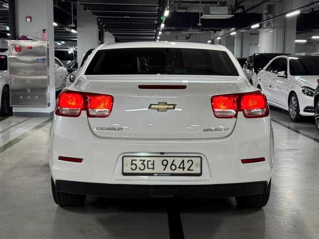 Chevrolet Malibu - Vista 4