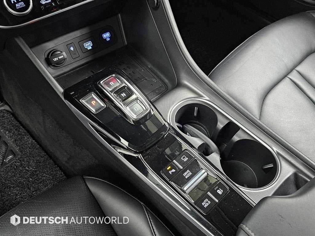 HYUNDAI Sonata - Vista 9