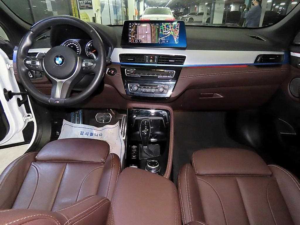 BMW X2 - Vista 10