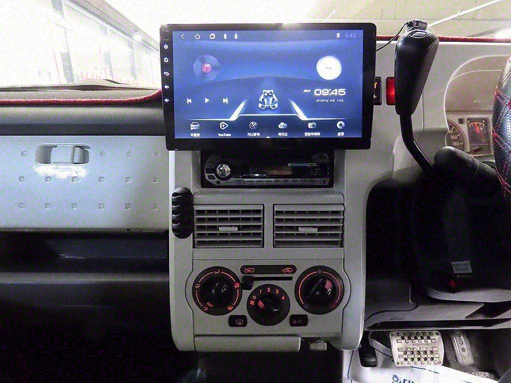 Nissan Cube - Vista 11