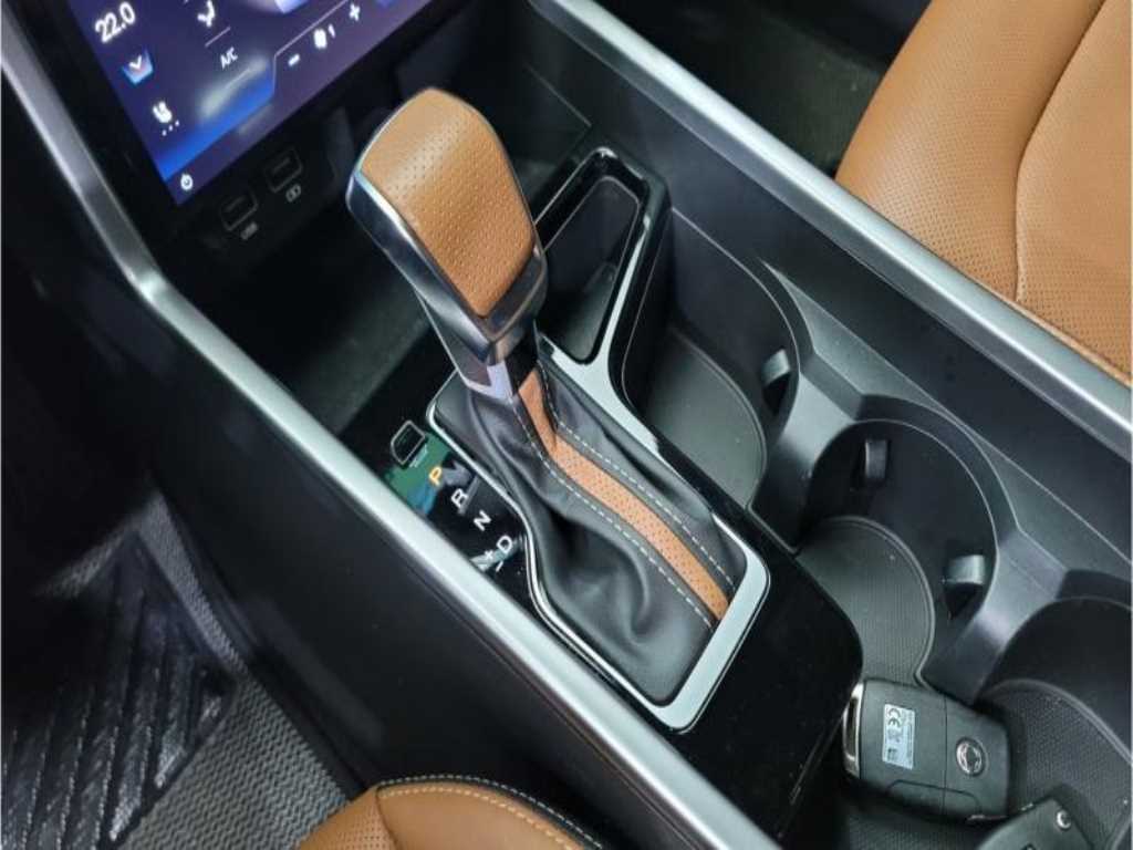 Ssangyong Torres - Vista 12