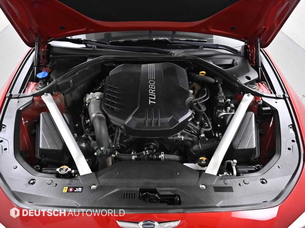 Genesis G70 - Vista 6