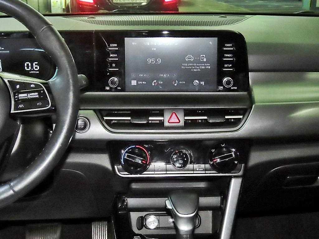 KIA Seltos - Vista 11