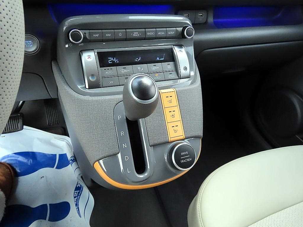 HYUNDAI Casper - Vista 11