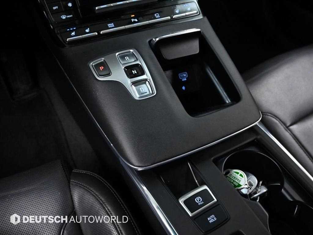 HYUNDAI Grandeur - Vista 9