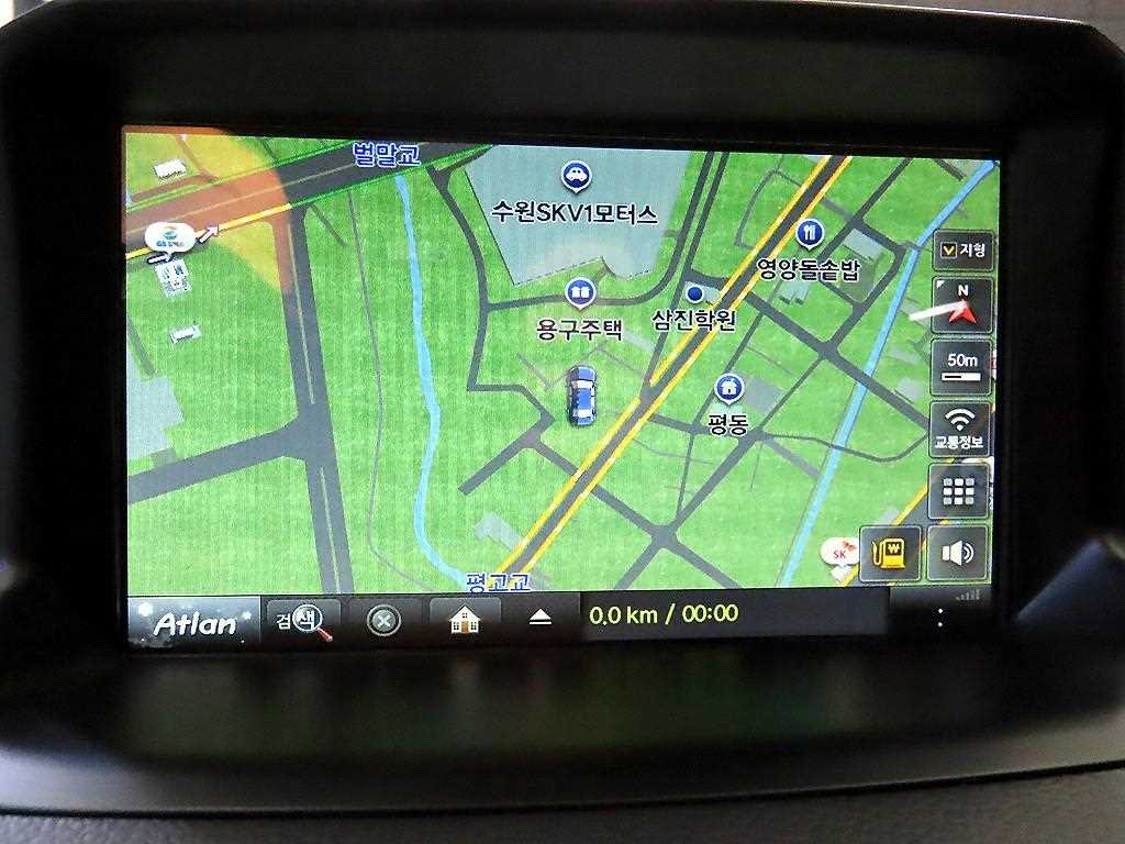 Ssangyong Tivoli 2017 Blanco - Importación desde Corea - HF Imports Iquique - Foto 15