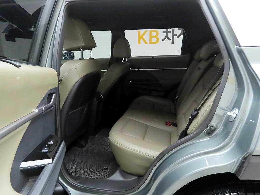 Ssangyong Torres 2023 Verde - Importación desde Corea - HF Imports Iquique - Foto 13