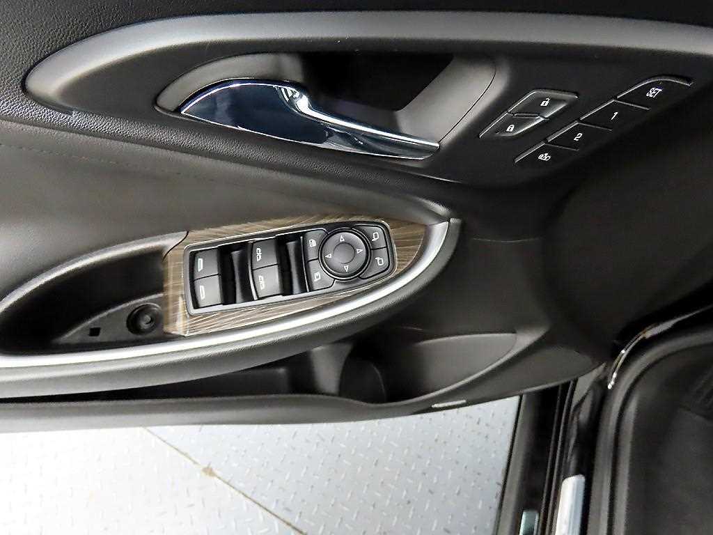 Chevrolet Malibu - Vista 11