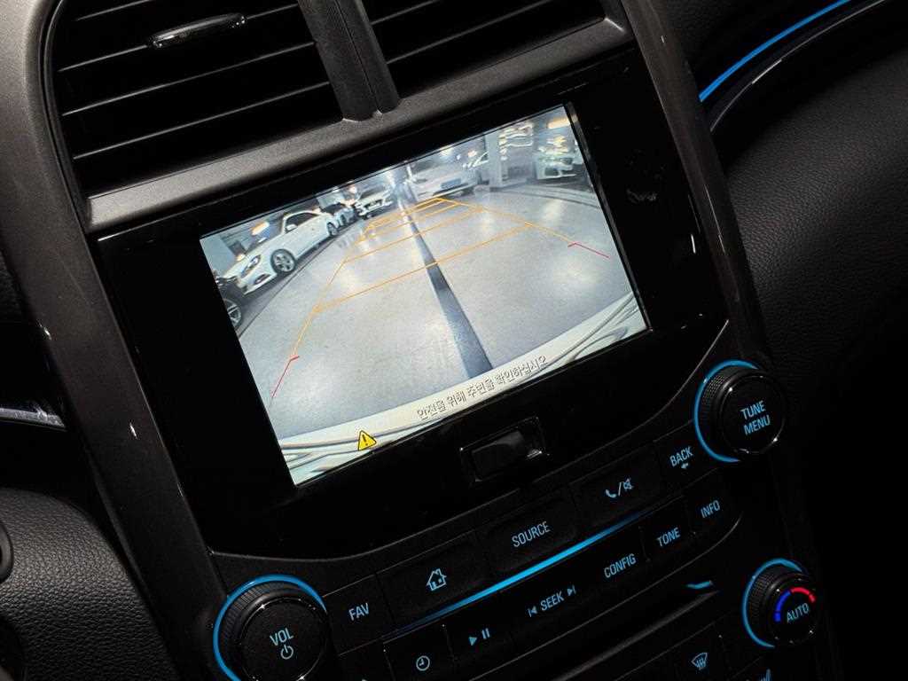 Chevrolet Malibu 2015 Blanco - Importación desde Corea - HF Imports Iquique - Foto 16