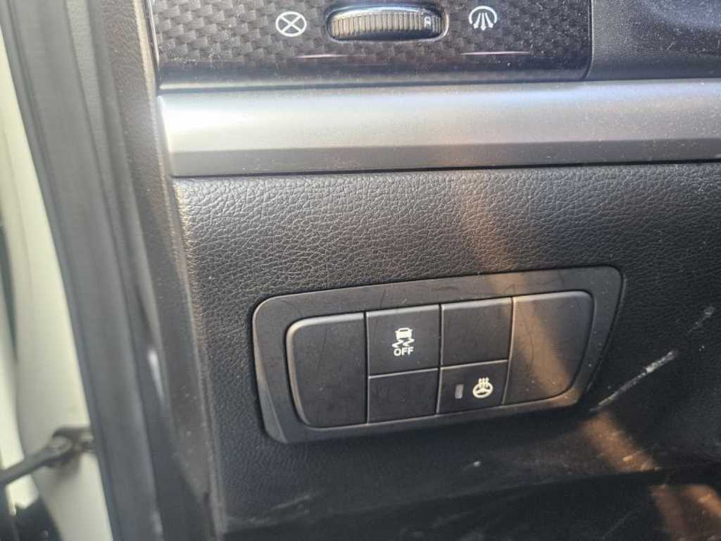 Ssangyong Korando - Vista 10