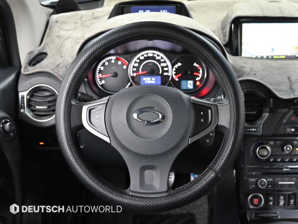 SAMSUNG QM5 2014 Blanco - Importación desde Corea - HF Imports Iquique - Foto 13