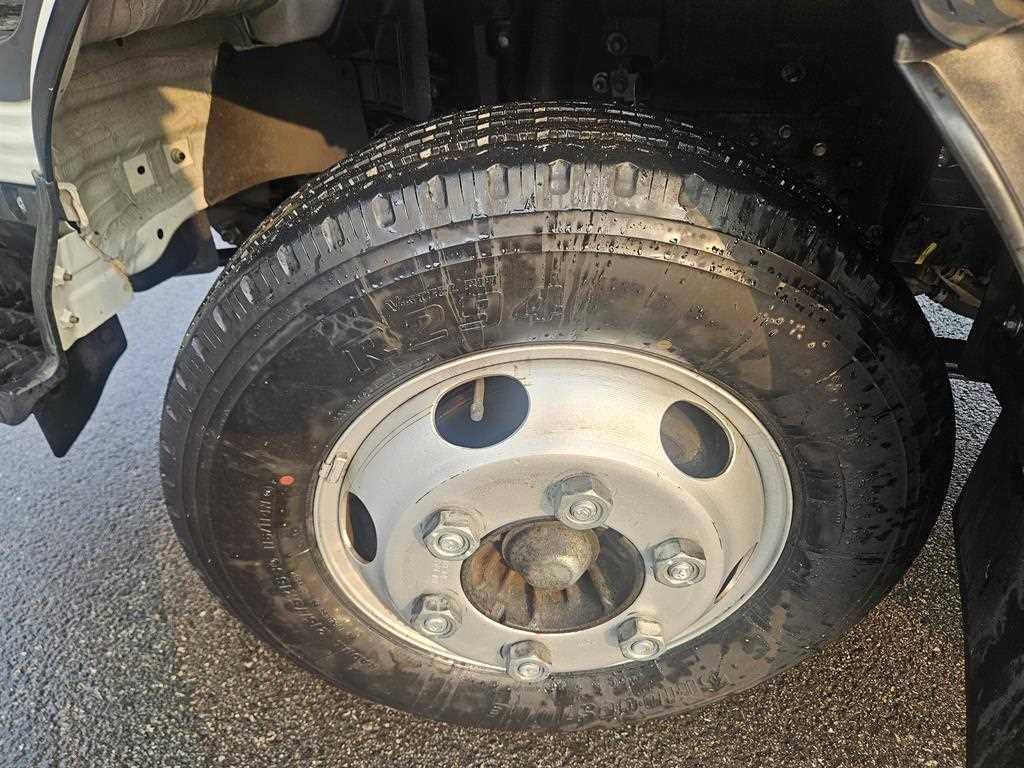 medium and large cargo truck 2024 Blanco - Importación desde Corea - HF Imports Iquique - Foto 17