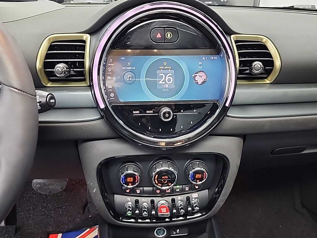 Mini Clubman - Vista 11