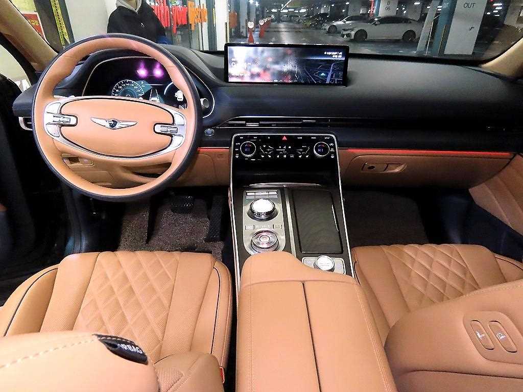 Genesis GV80 - Vista 10