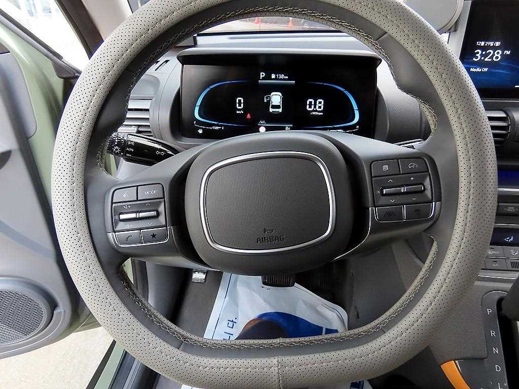 HYUNDAI Casper - Vista 8