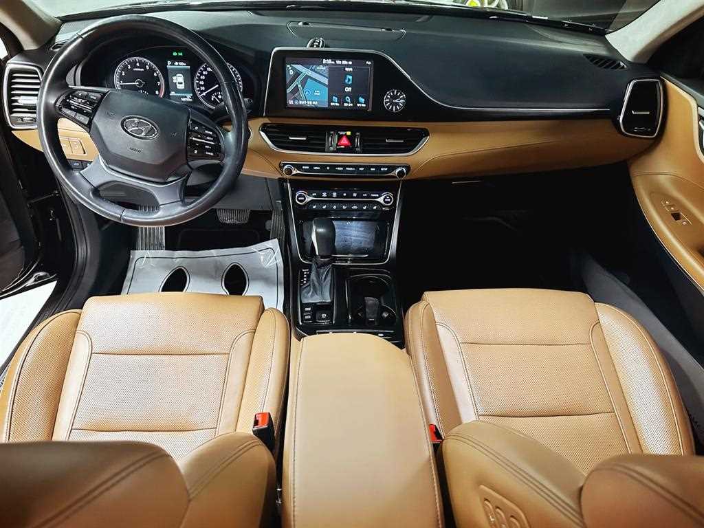 HYUNDAI Grandeur - Vista 6