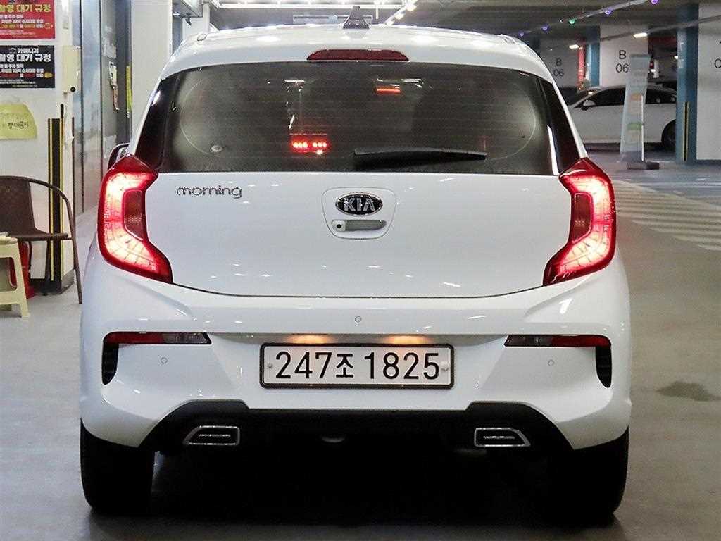 KIA Morning - Vista 5