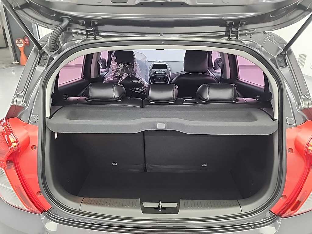 Chevrolet Spark 2016 Gris - Importación desde Corea - HF Imports Iquique - Foto 17