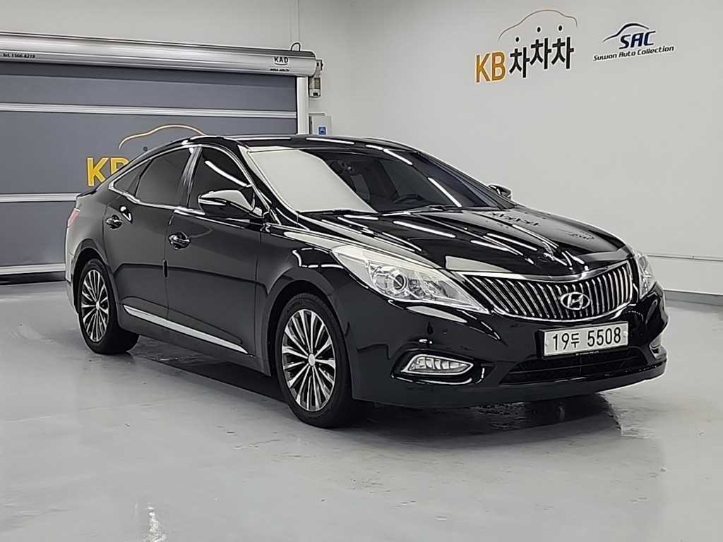 HYUNDAI Grandeur - Vista 4