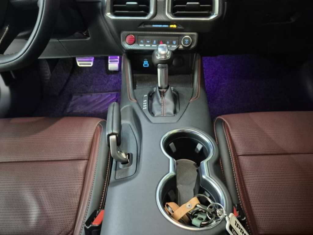 Ford Mustang - Vista 8