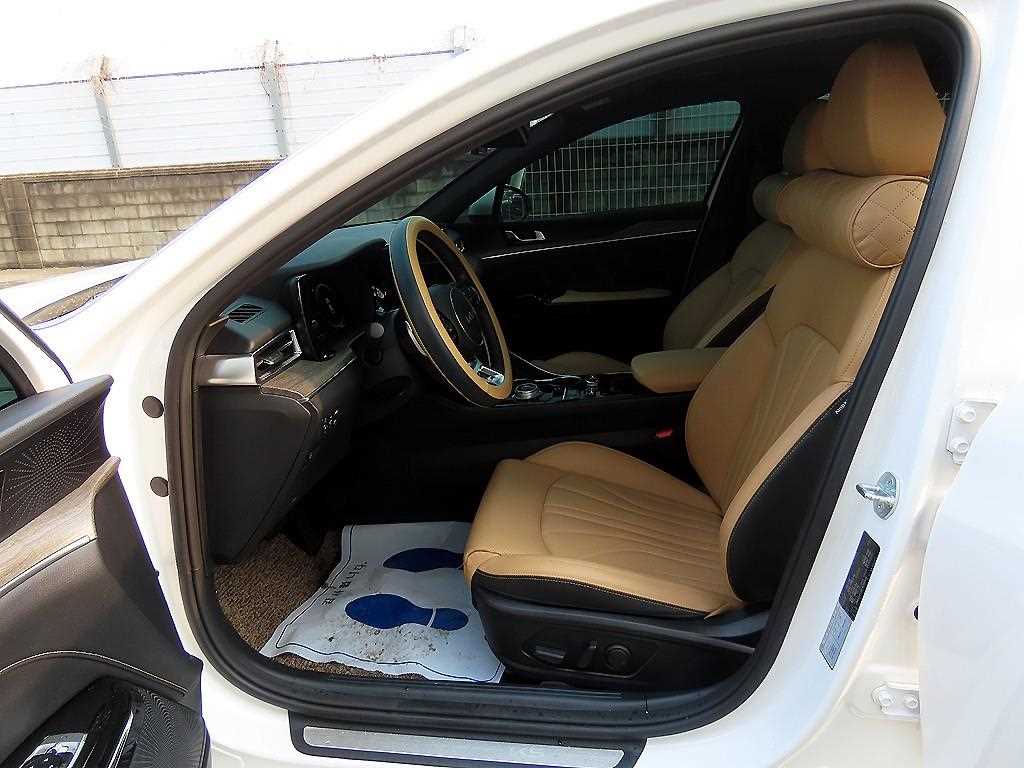 KIA K5 2023 Blanco - Importación desde Corea - HF Imports Iquique - Foto 1