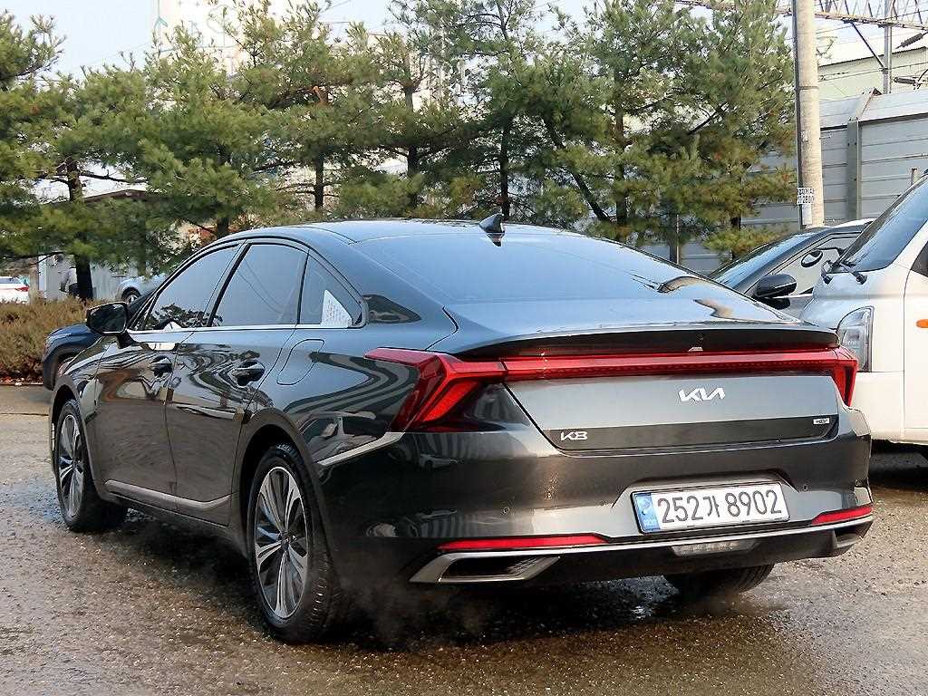 KIA K8 - Vista 4