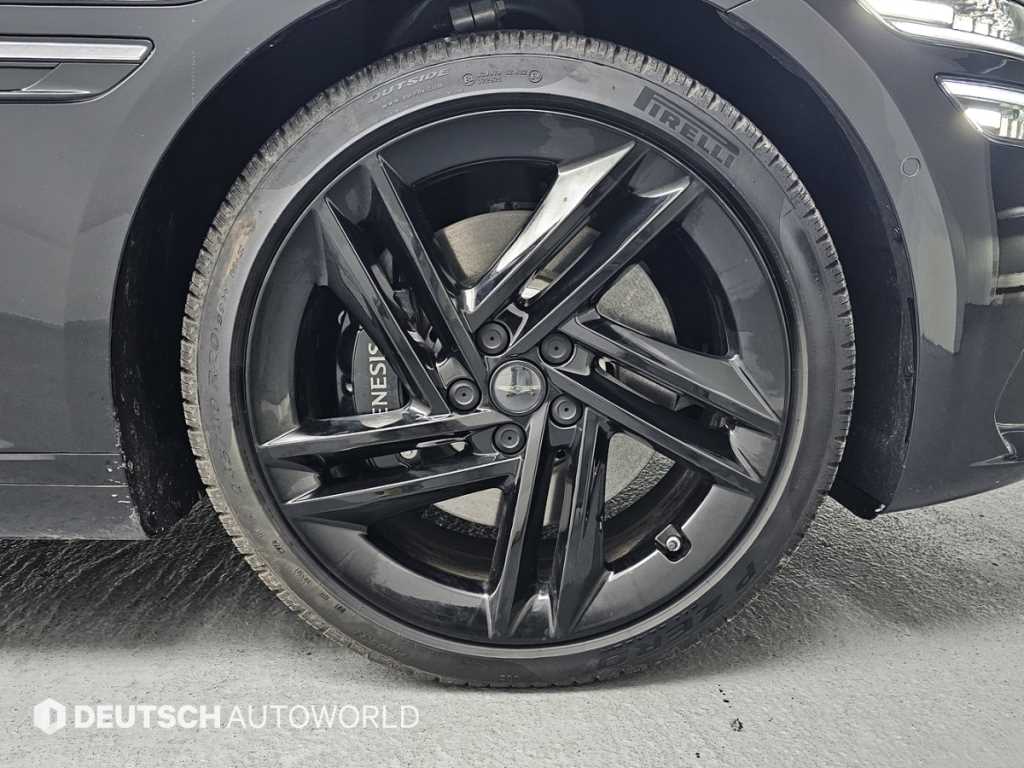 Genesis G80 - Vista 5