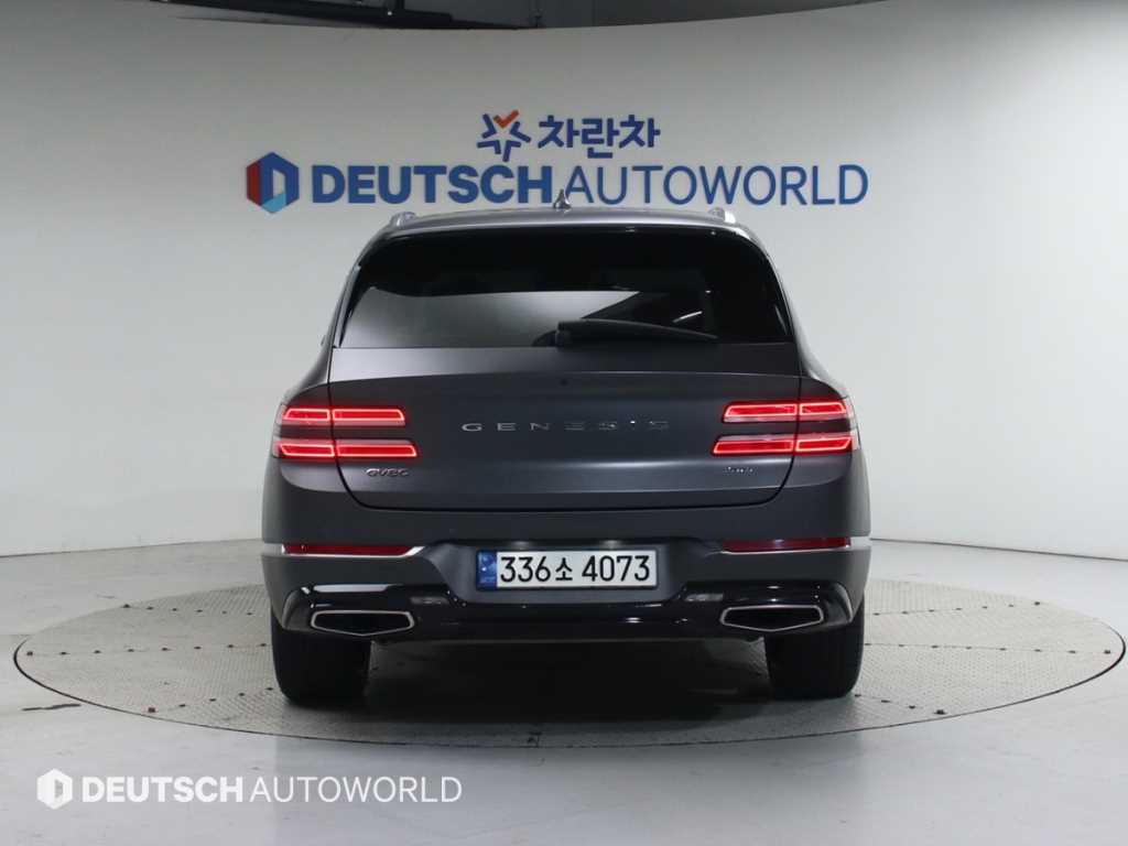 Genesis GV80 - Vista 4