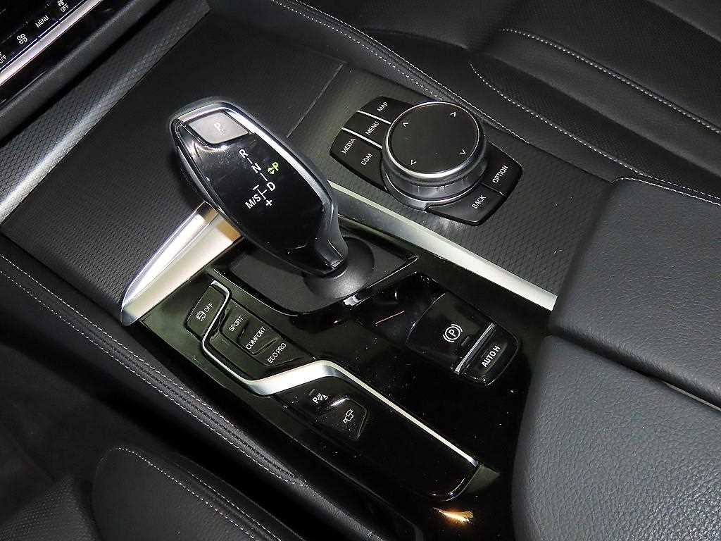 BMW 5 Series - Vista 12