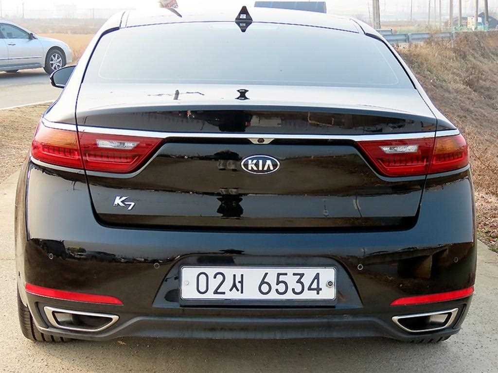 KIA K7 - Vista 4