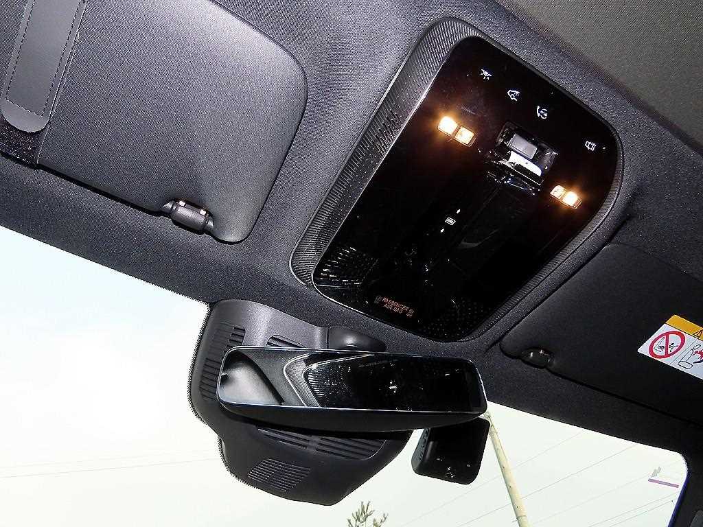 Mercedes Benz GLC Class 2024 Blanco - Importación desde Corea - HF Imports Iquique - Foto 13