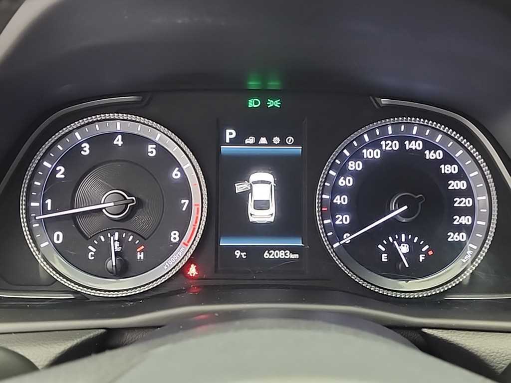 HYUNDAI Sonata - Vista 6