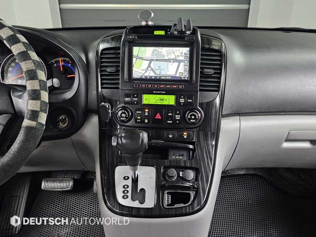 KIA Carnival 2010 Negro - Importación desde Corea - HF Imports Iquique - Foto 14