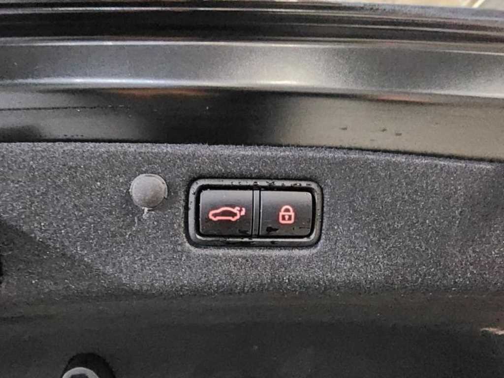 HYUNDAI Grandeur - Vista 7